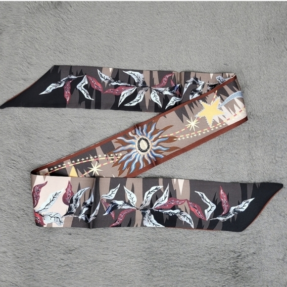 New Sun and Moon Silk Skinny Scarf Twilly - Picture 5 of 7